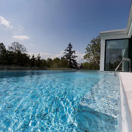 Bauhaus Penthouse Wellness 1 Apartment Siofok