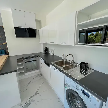 Bauhaus Penthouse Wellness 1 Siofok