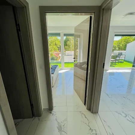 Bauhaus Penthouse Wellness 1 Apartment Siofok