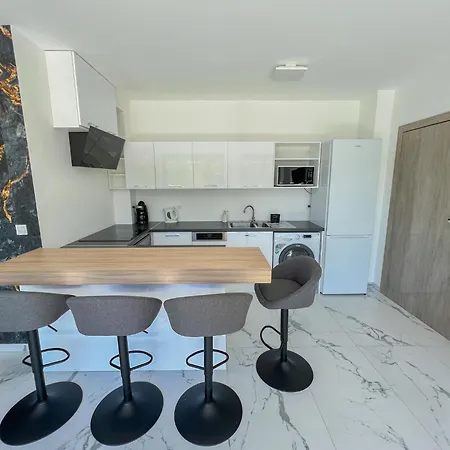 Apartment Bauhaus Penthouse Wellness 1 Siofok